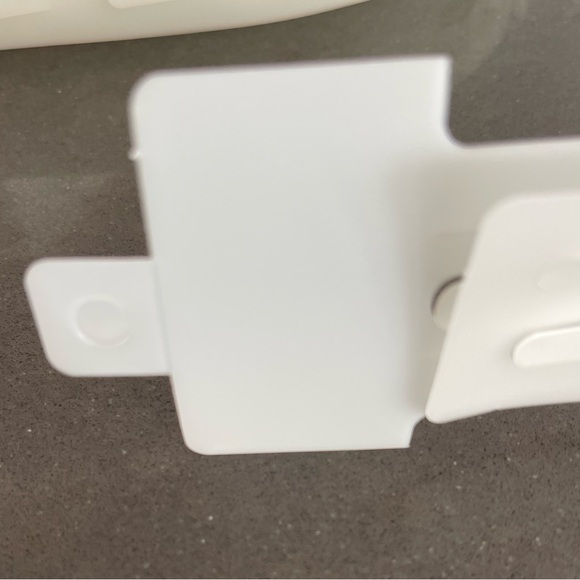 NWOT-CLIP STRIPS! PLASTIC DISPLAY/STORAGE, EACH 21” LONG. 12 Strips w/ 7 hooks. - Picture 4 of 7